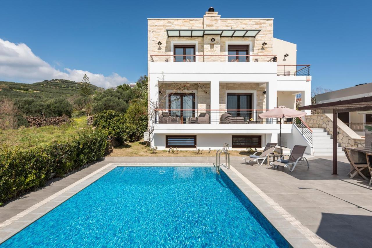 Villa Nina Chania Kolymbari Exterior photo